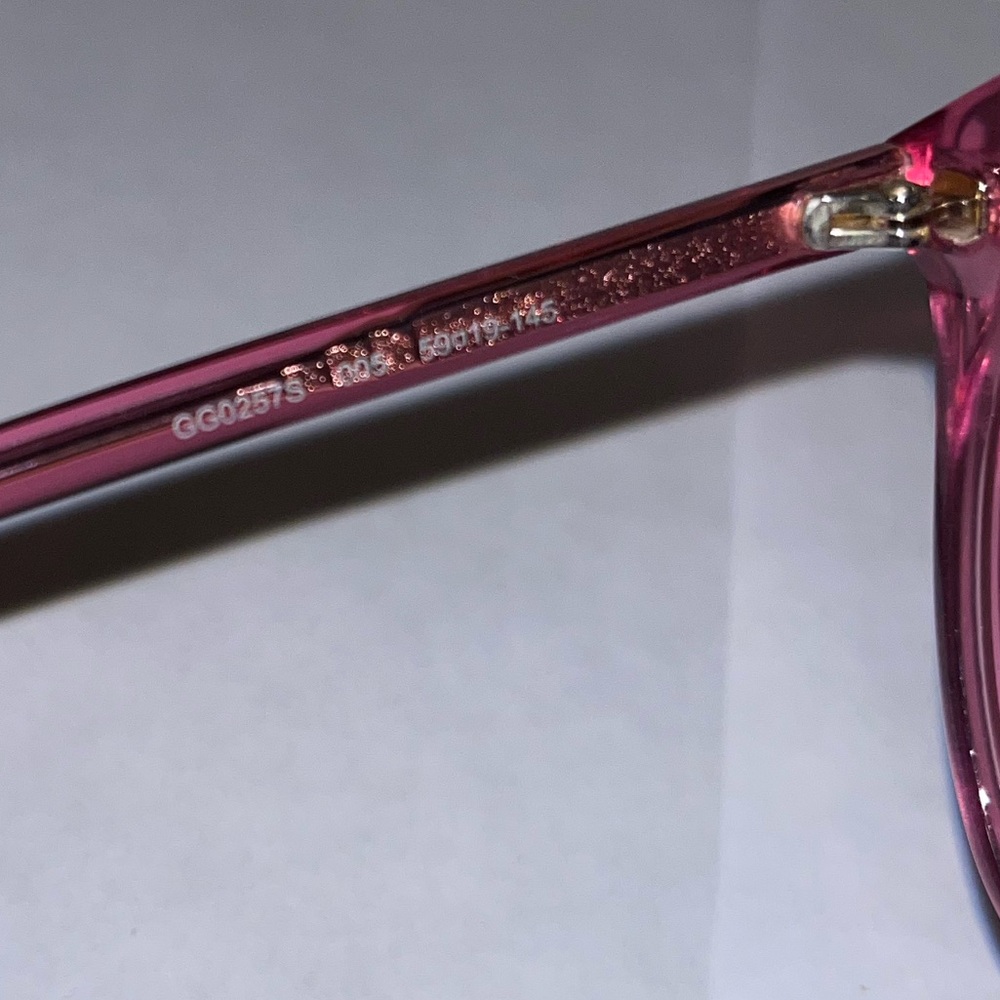 Gucci Pink Sunglasses - Picture 14 of 16